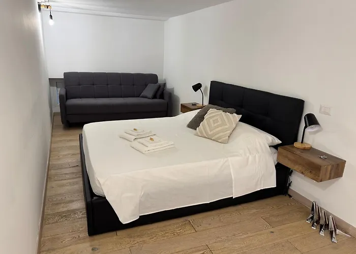 Bed and Breakfast I LOFT TURIN - Intero Loft di Lusso a Porta Nuova - Torino